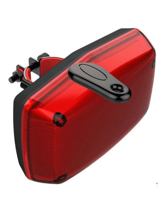 Traceur GPS intégré dans un feu pour véhicule deux roues