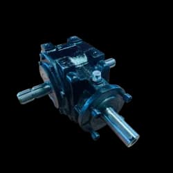 Boîtier double prise de force pour broyeur réversible, renvoi d'angle 80CV, 1"3/8, 6 cannelures