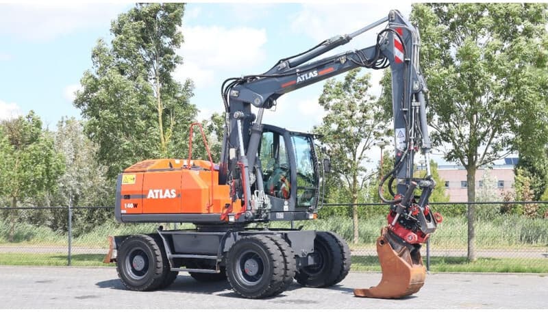 Pelle sur pneus Atlas 140W 2014 – 14T – 4604h – Occasion