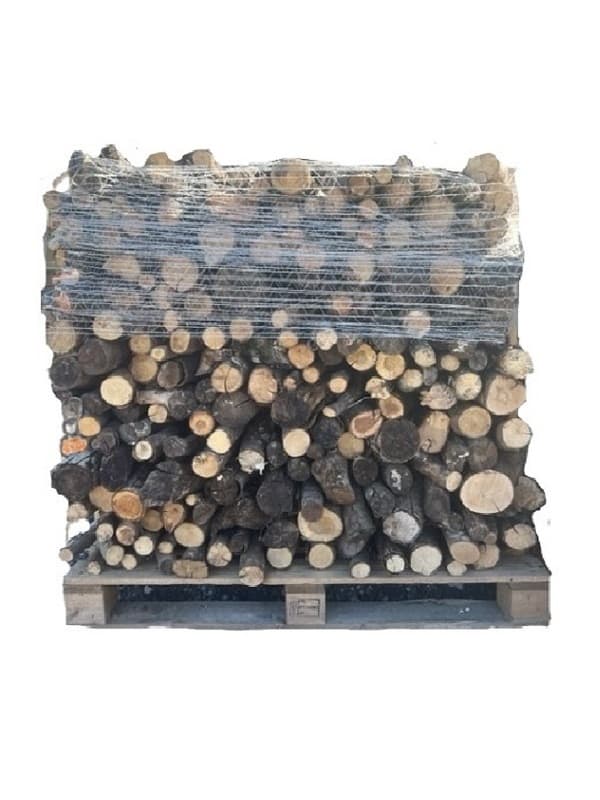 Pallet di legno duro secco da 50 cm di carbonella pronto da bruciare