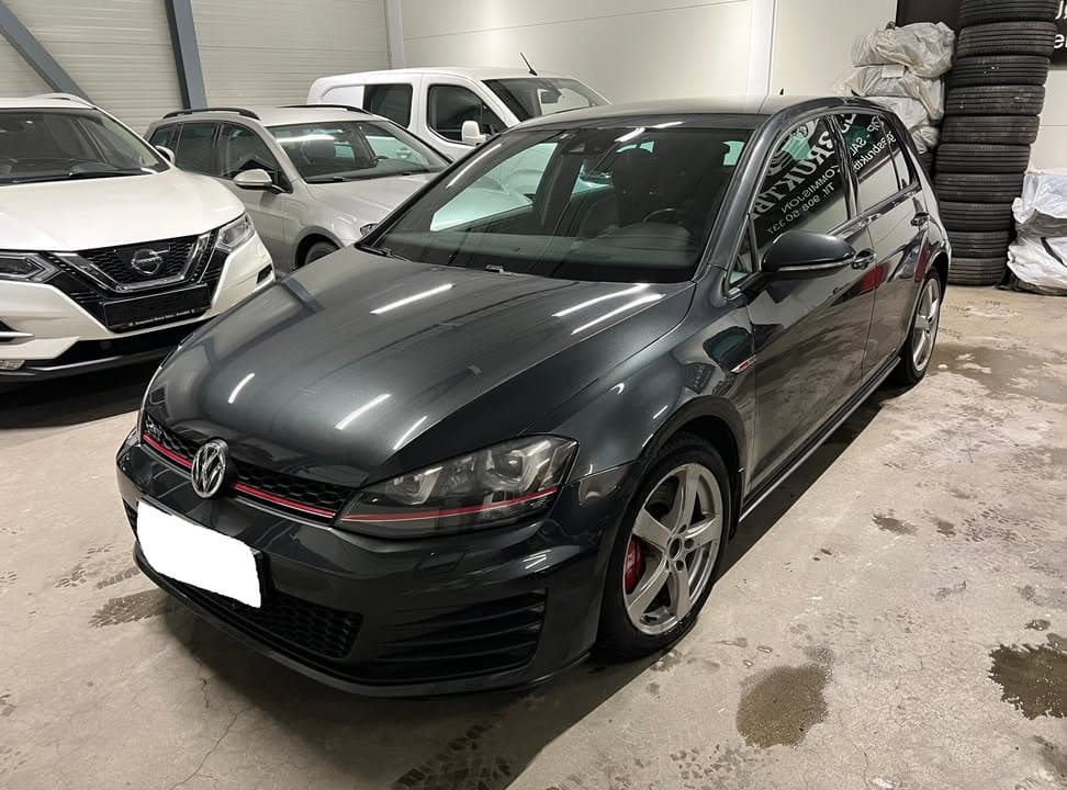 Volkswagen Golf GTI 2.0 TSI 230 CV DSG Performance 2014 161 000 km