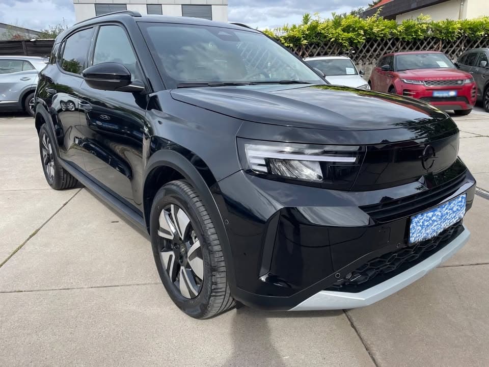 Opel Frontera GS Hybrid 2025 145 cv 2025 6 000 km