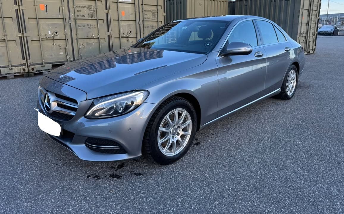 Mercedes-Benz Clase C 180 2015 119 000 km