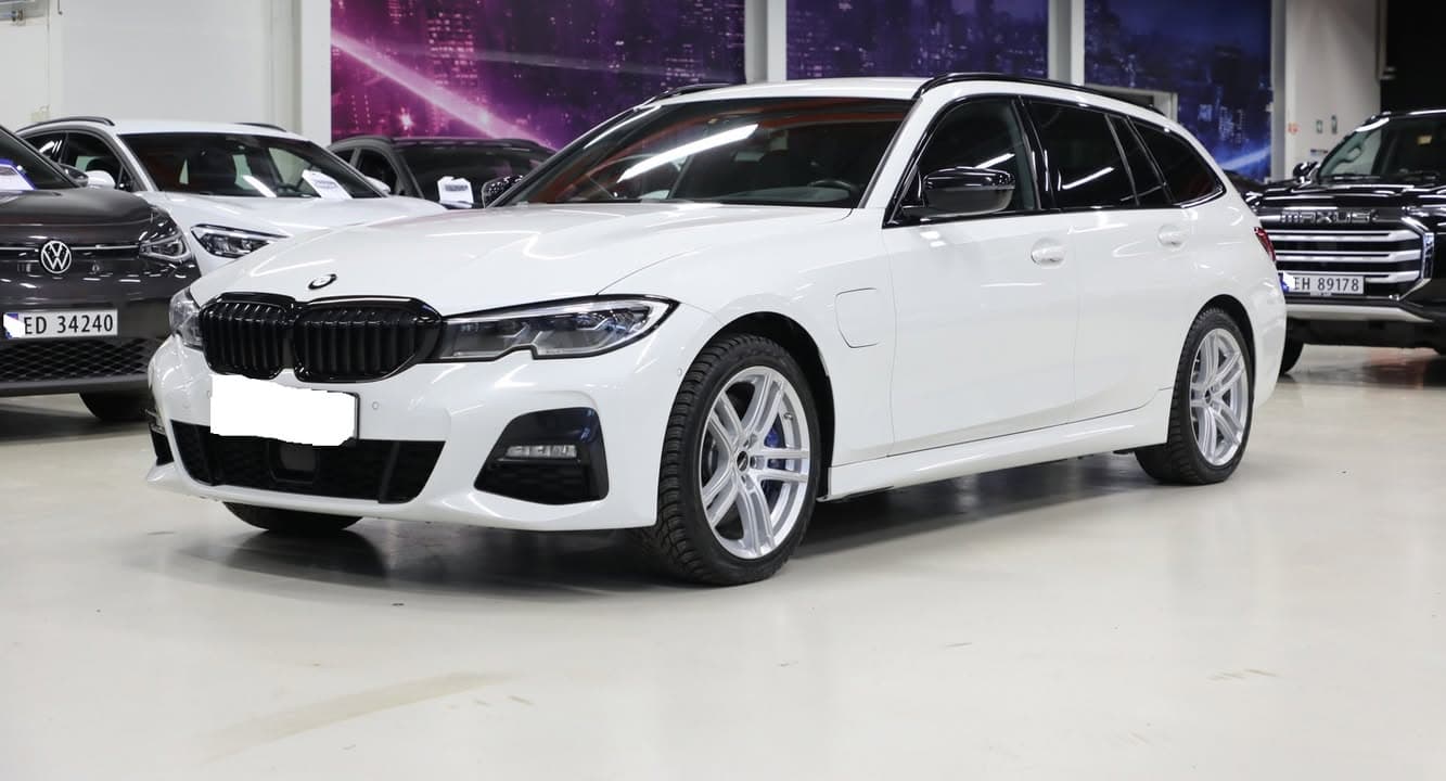 BMW serie 3 330e xDrive M-Sport 2021 103 000 km