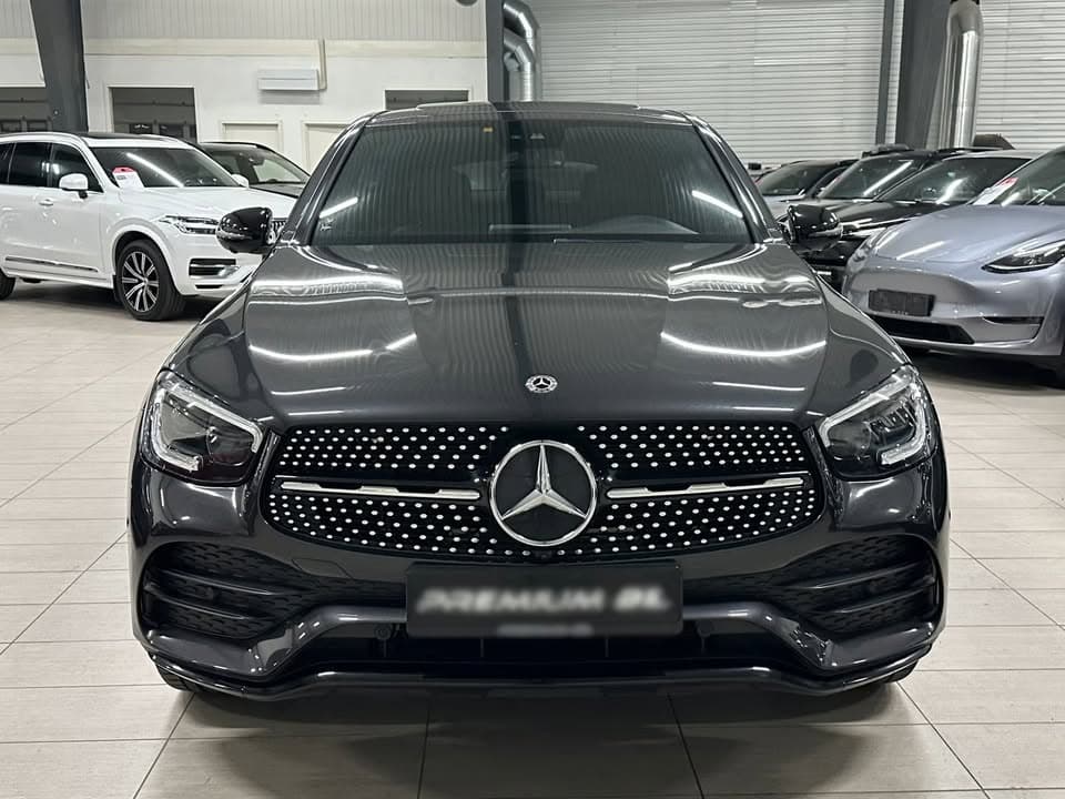 Mercedes-Benz GLC 300e Coupé 4MATIC AMG 2020 112 000 km