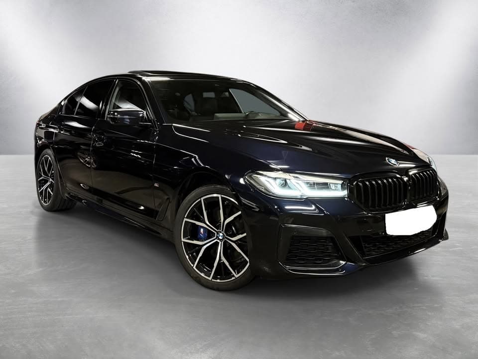 BMW Serie 5 530e 2.0 xDrive M Sport Plug-in Hybrid Automático 2021 53 000 km