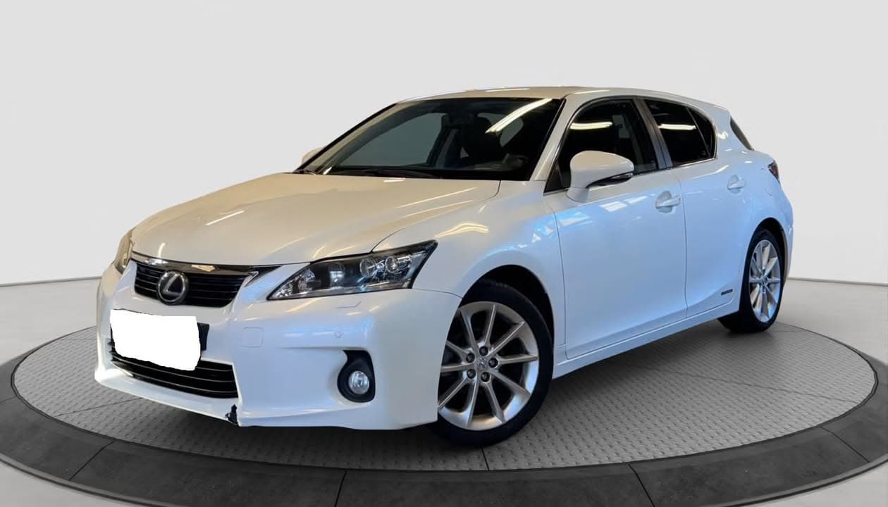 Lexus CT 200H 2012 96 000 km