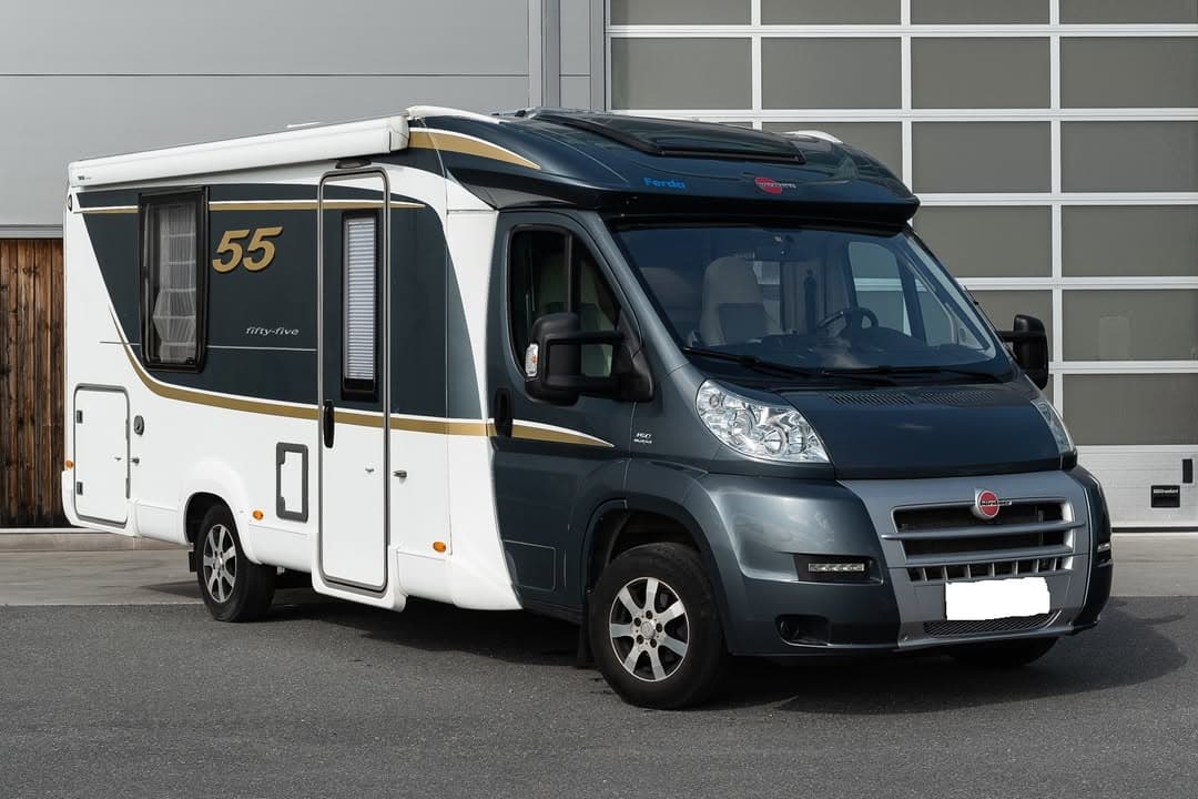 Bürstner Fifty-Five SE KM 2014 65 000 km