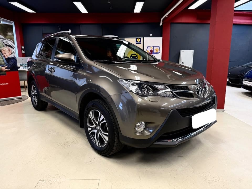 Toyota RAV 4 2.2 4x4 4WD 2014 57 000 km