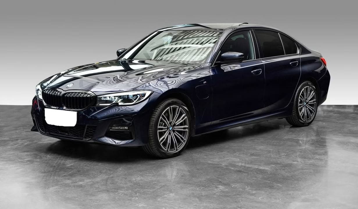 BMW Serie 3 330e xDrive M Sport 2021 45 000 km
