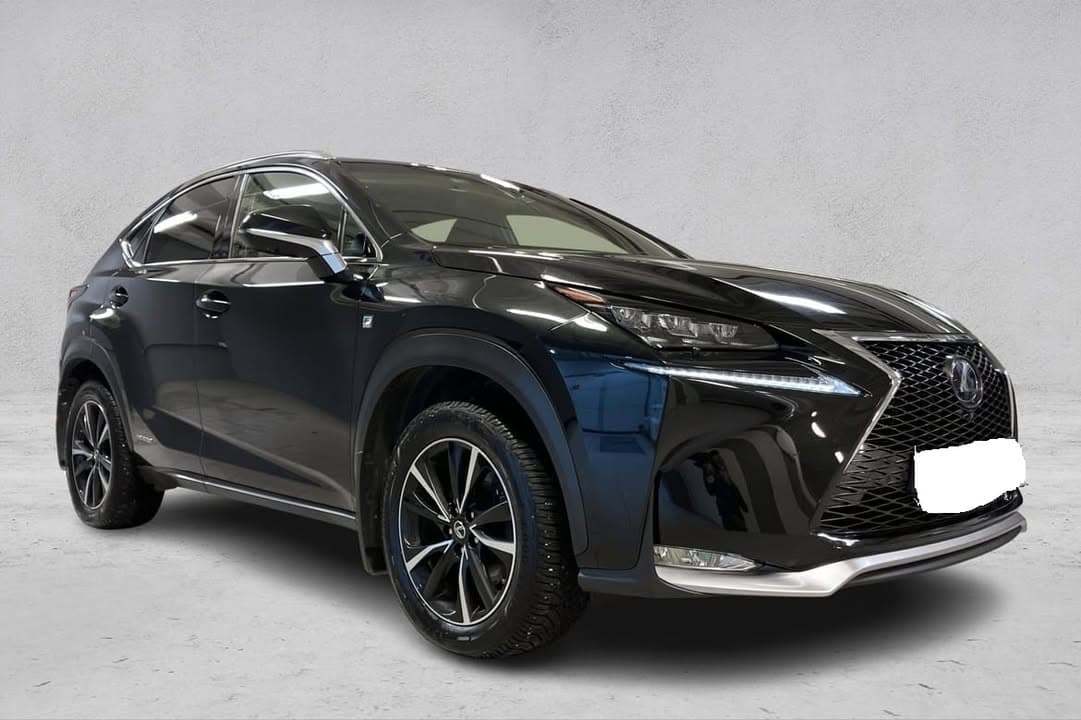 Lexus NX 300h AWD F-Sport 2016 142 000 km