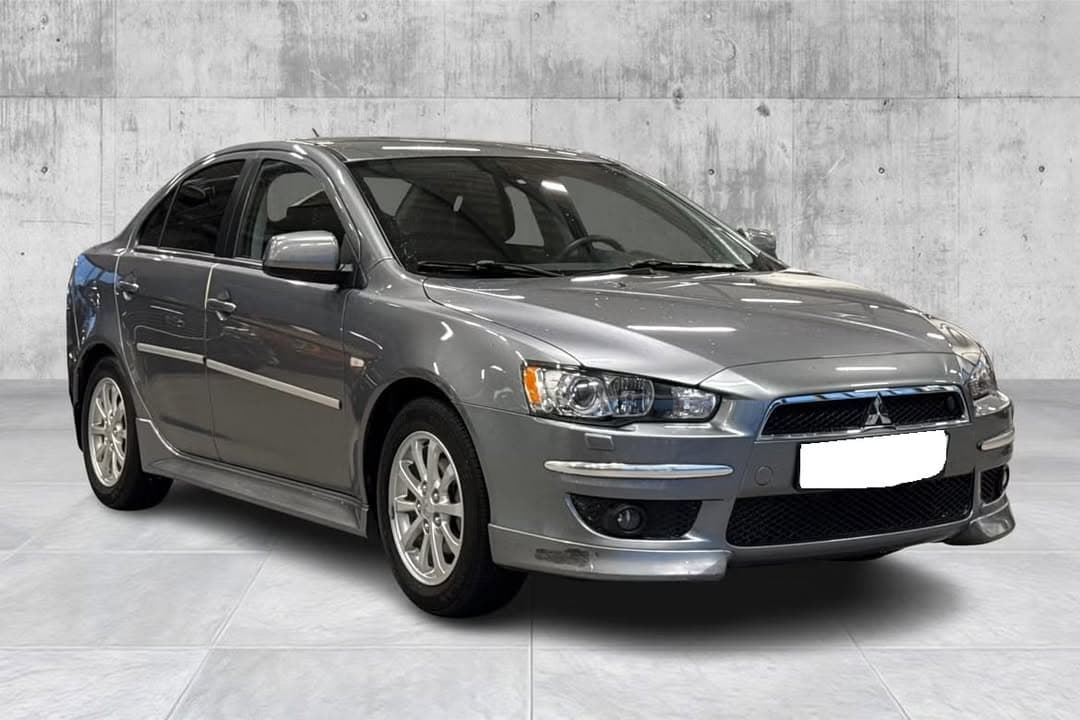 Mitsubishi Lancer 2013 23 000 km