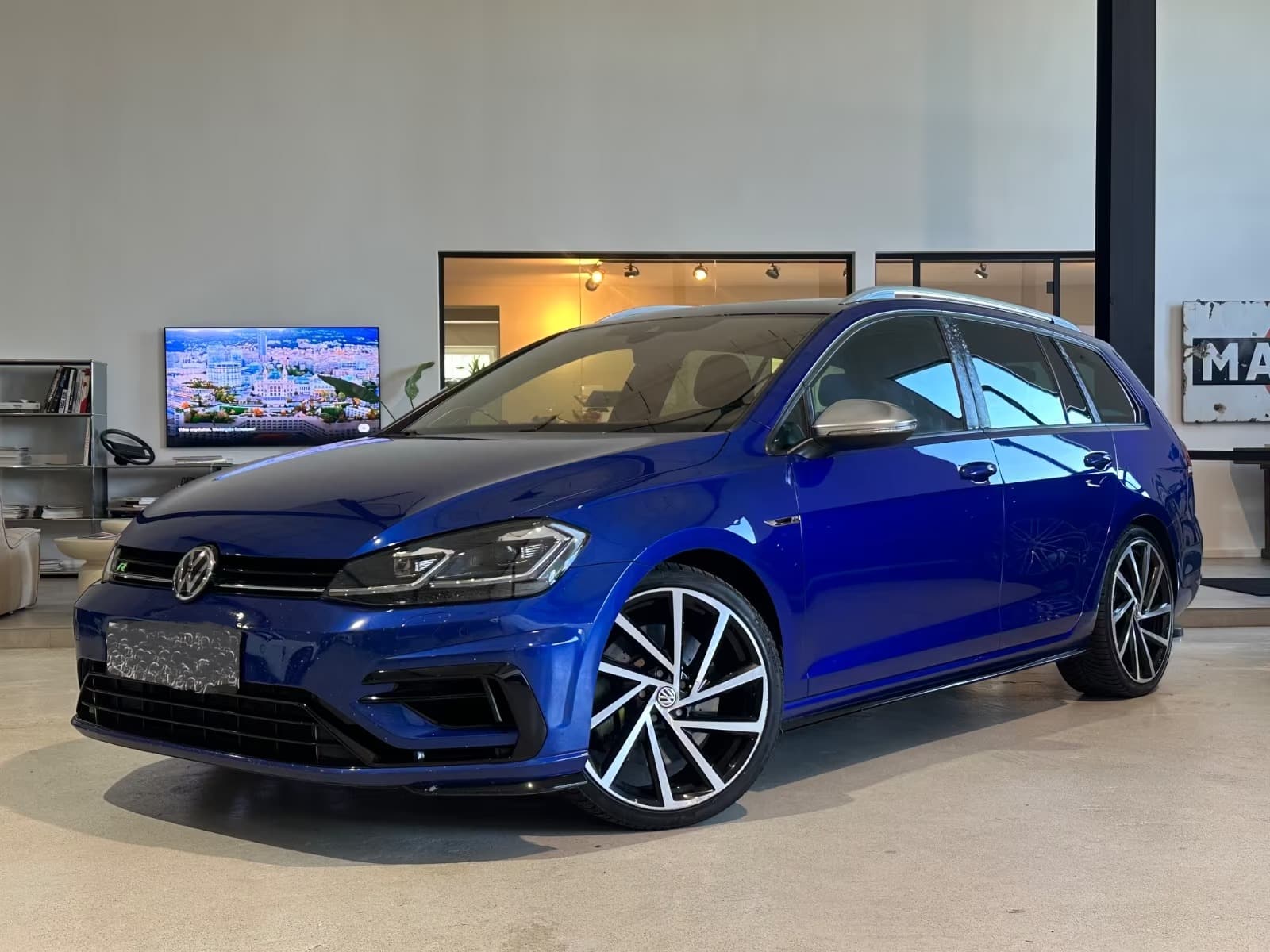 Volkswagen Golf VII Variant R 4Motion 2018 150 000 km