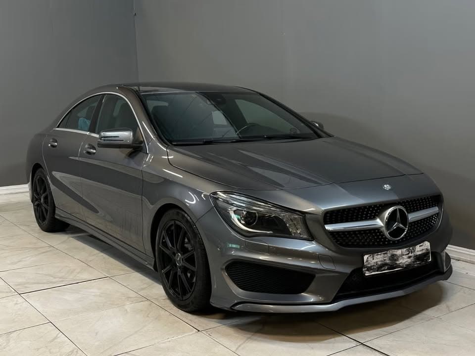 Mercedes-Benz CLA 180 AMG AUTOMÁTICO 2016 100 000 km