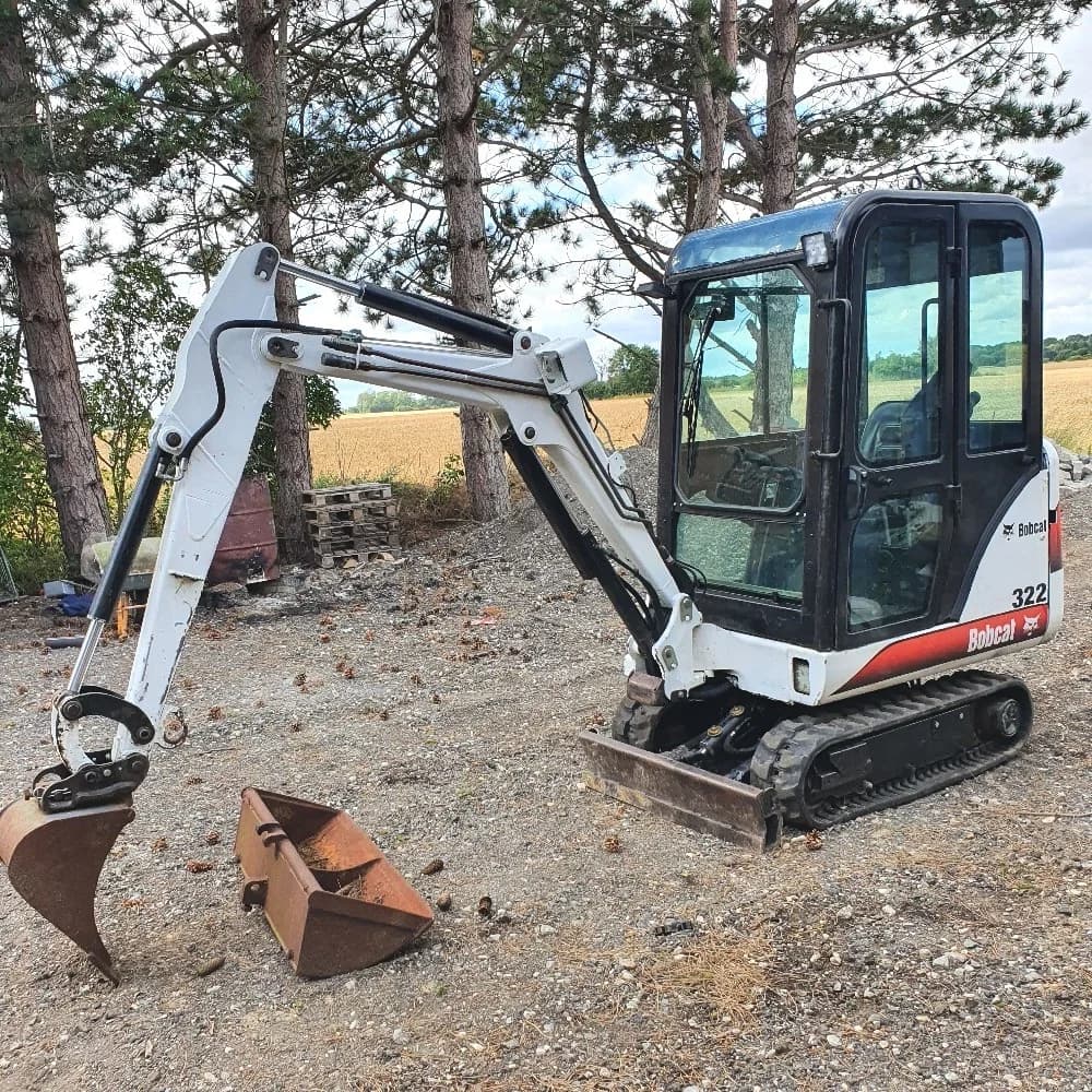 BOBCAT 322G, 1,6T + 3 GODETS