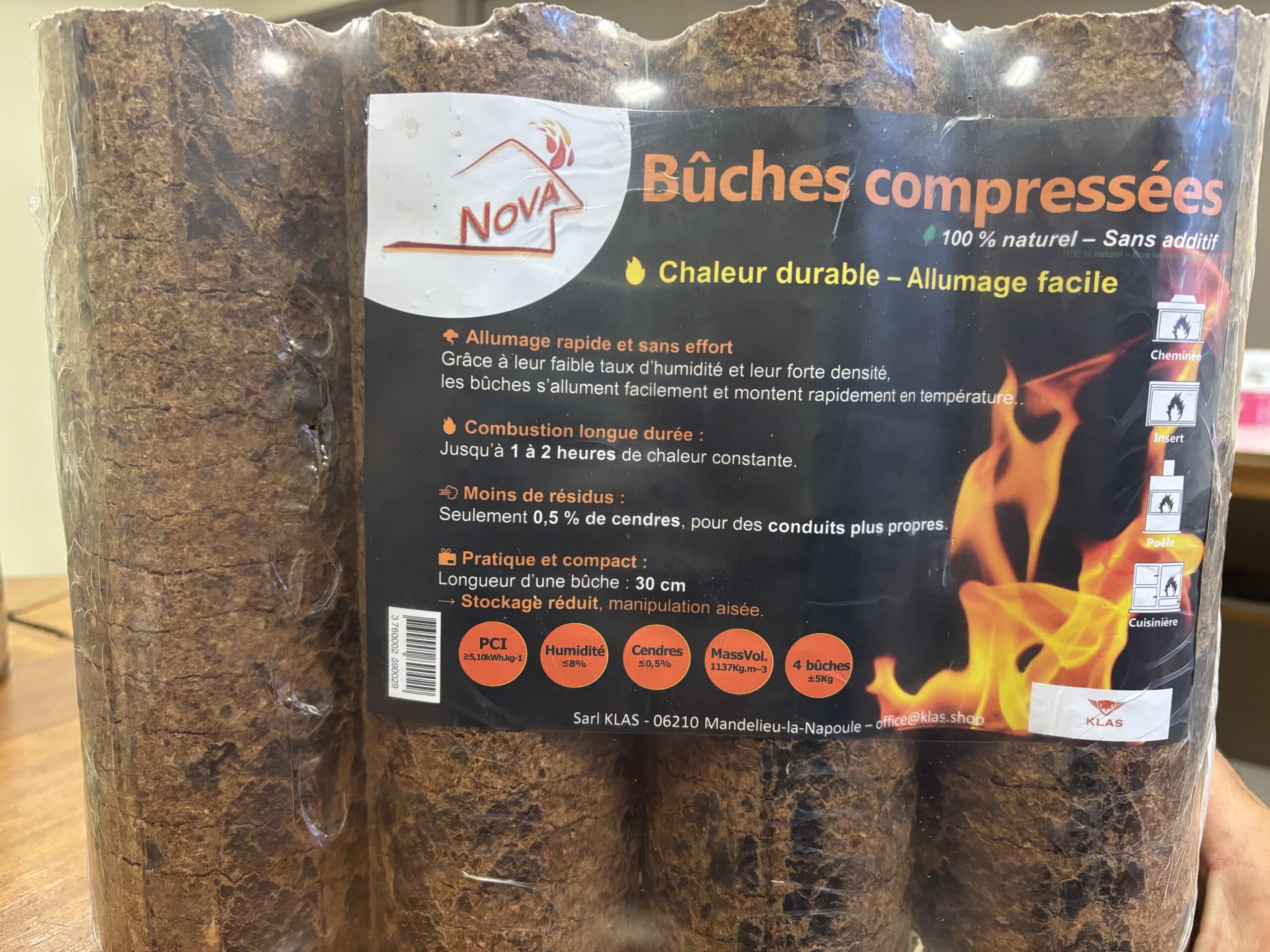 Demi - palette de Bûches Compressées NOVA 95 sacs (380 bûches)