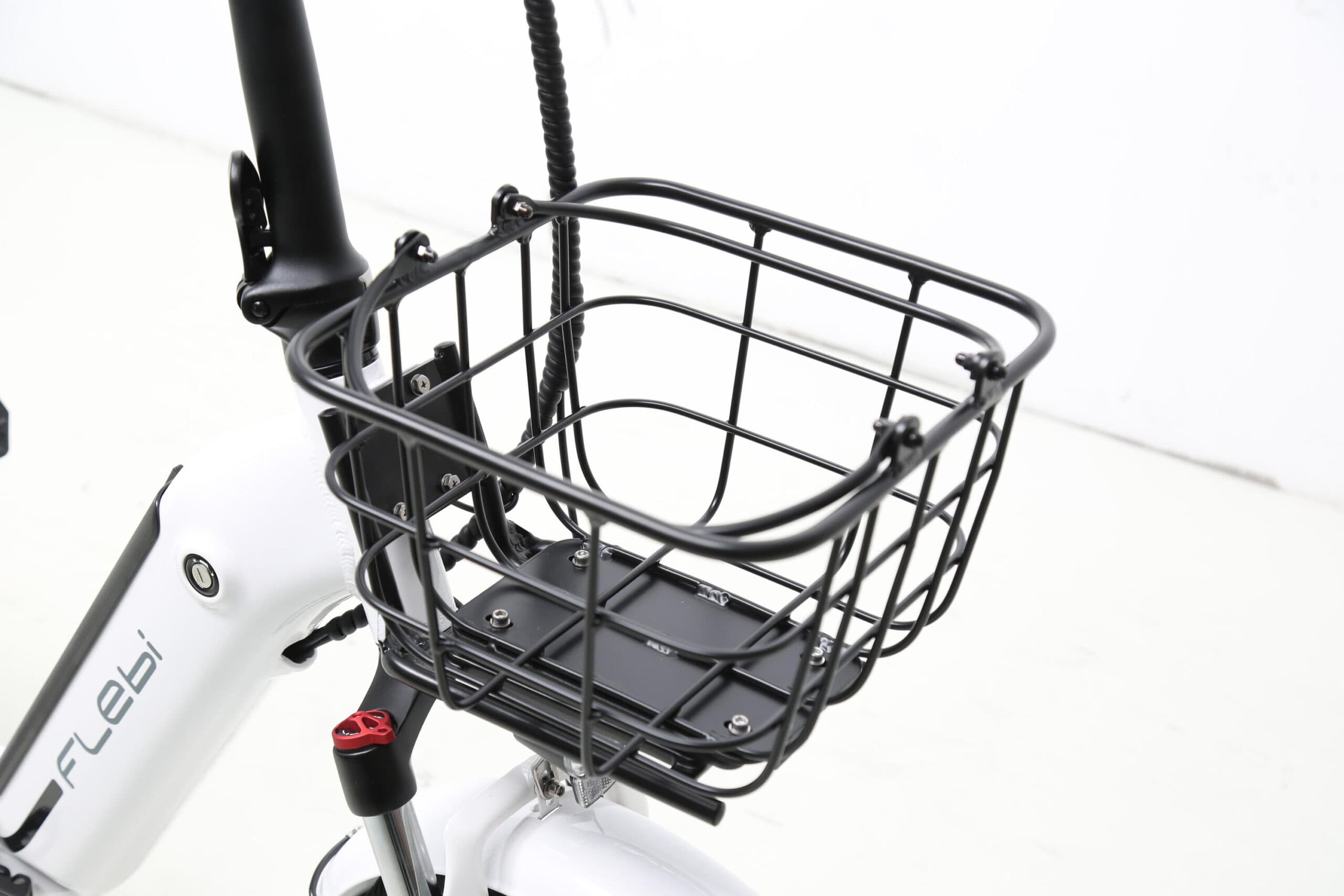 Swan Fat Blanche | 18x 3.0” | Autonomie 70 km | Fourche avec suspension - L