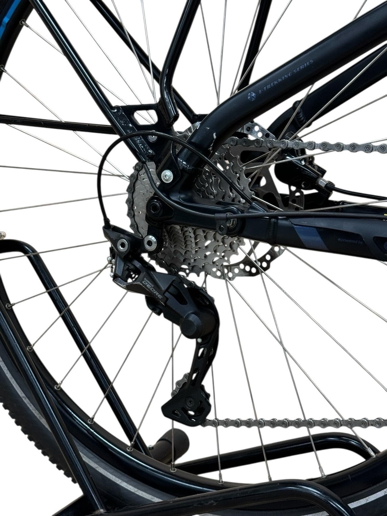 COLORWAY Vélo Électrique 26″, VTT Ville, Batterie Lithium amovible 36V12Ah – 7 Vitesses – Argenté - M