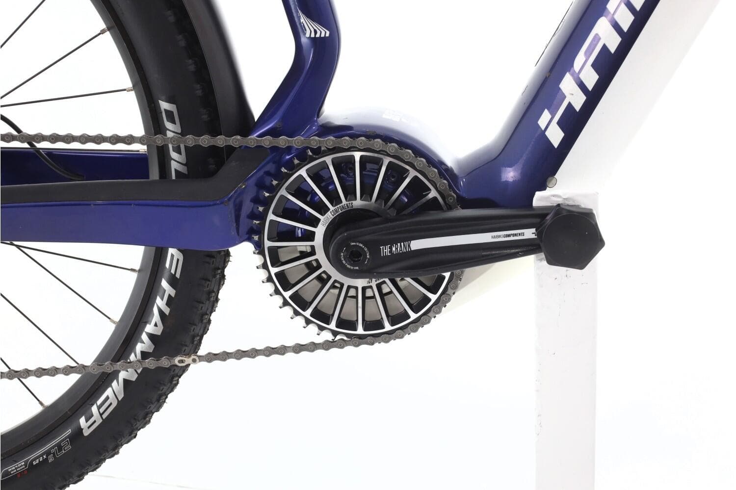 Vélo VTT 26″ Tout Suspendu 18 Vitesses – Shimano TY21 – Poignées Shimano Revoshift – Freins V-Brake & Jantes en Aluminium - S