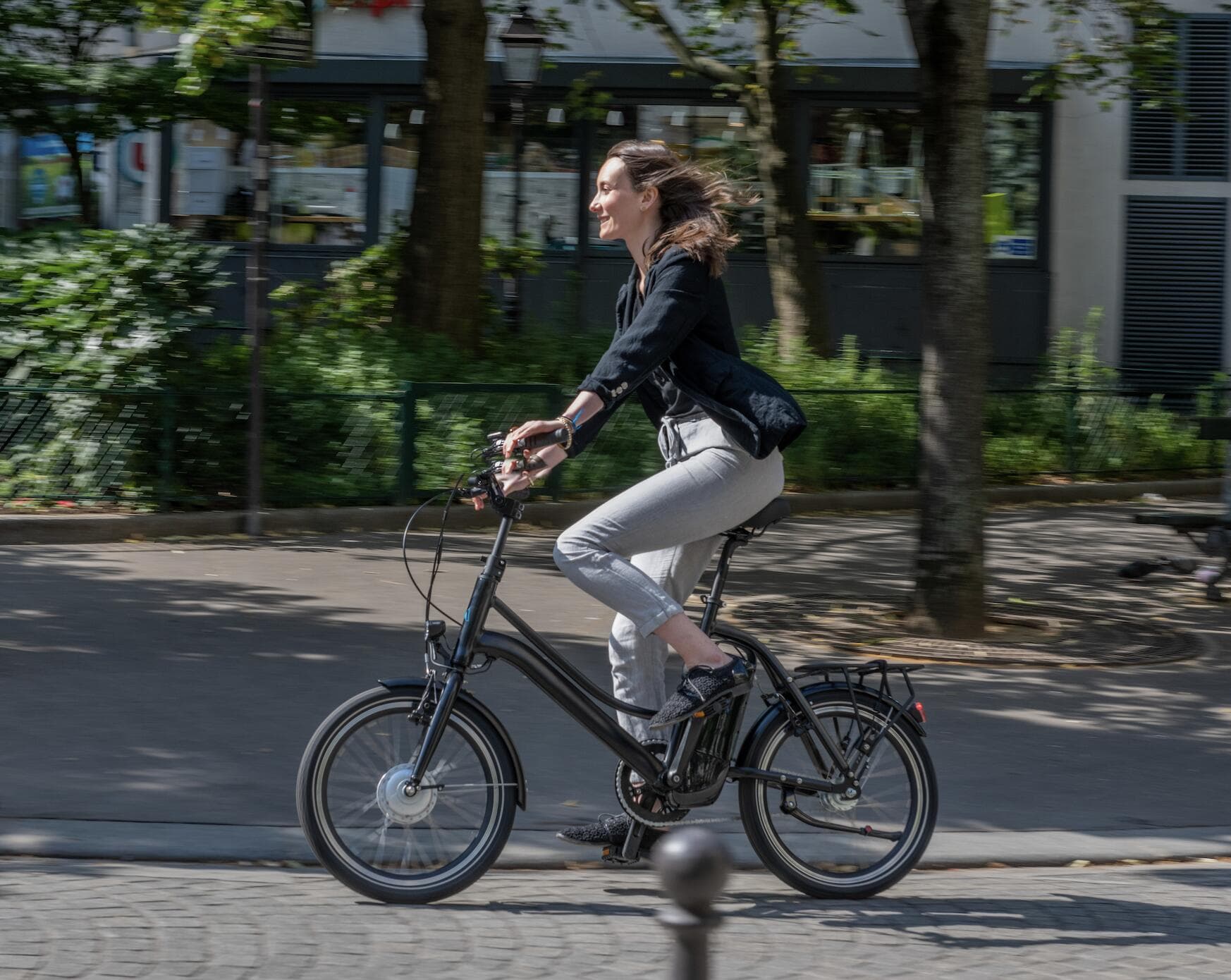 Vélo électrique urbain 20″ | Vitesse automatique | Aluminium | Cadre bas - M