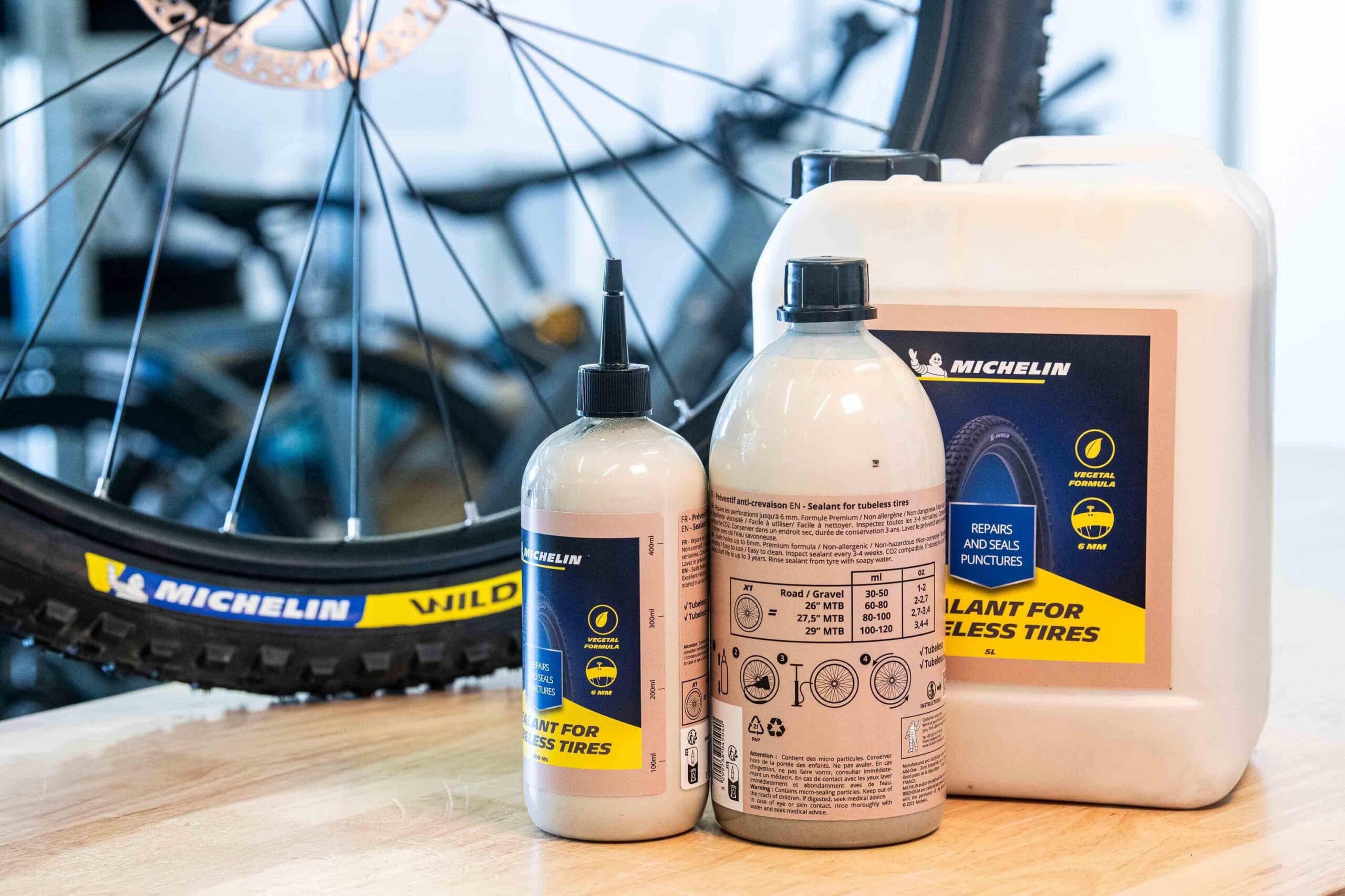 Vélo électrique Wallke H7 AWD 2000W double moteur Bike à enjambement 60AH batterie Samsung 20 pouces VTT Shimano 7 vitesses-Blanc - Standard