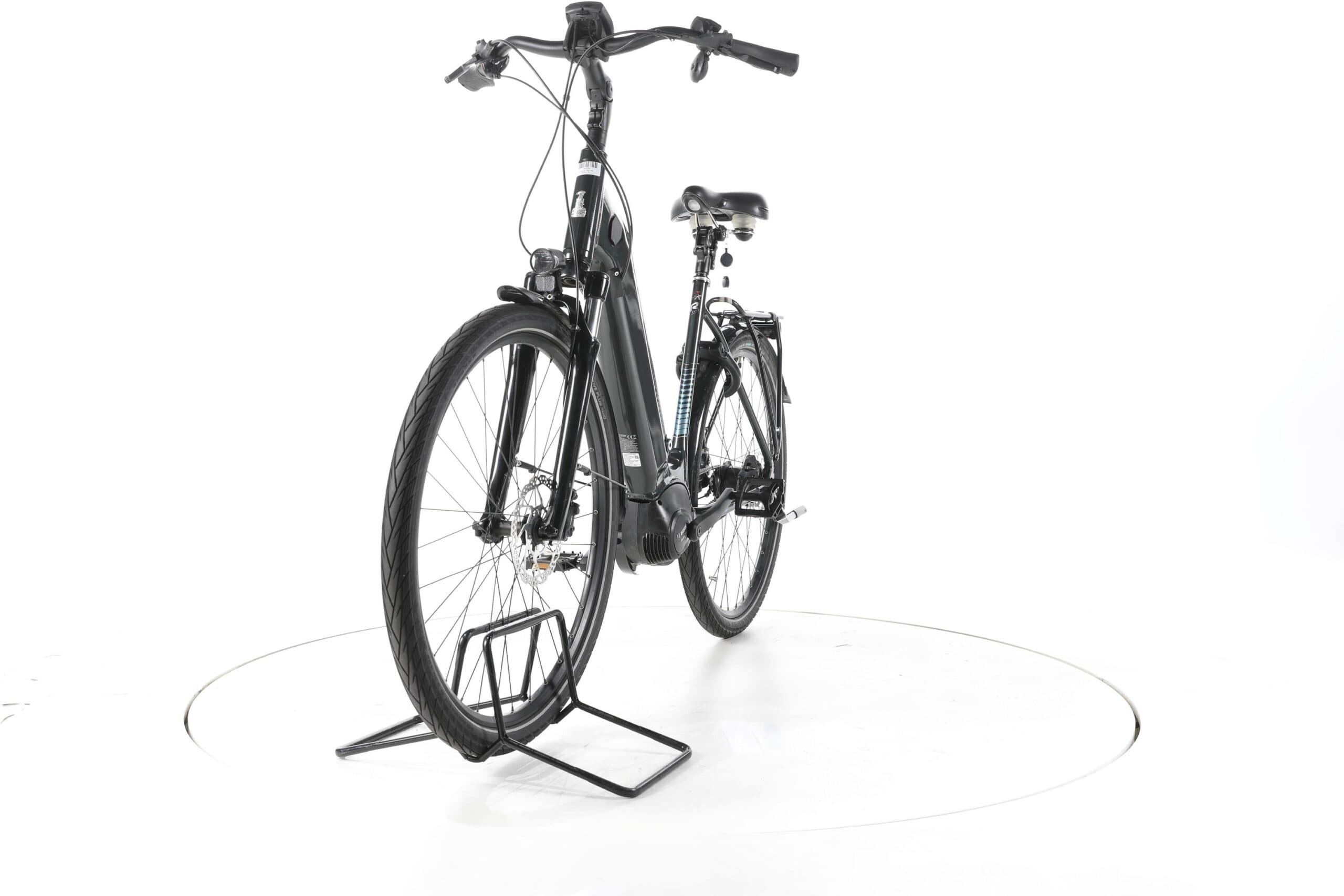 Vélo de ville 26 » Retro Femme « Discovery Adventures » équipé de 6 Vitesses Shimano et équipement Complet City avec panier. - L