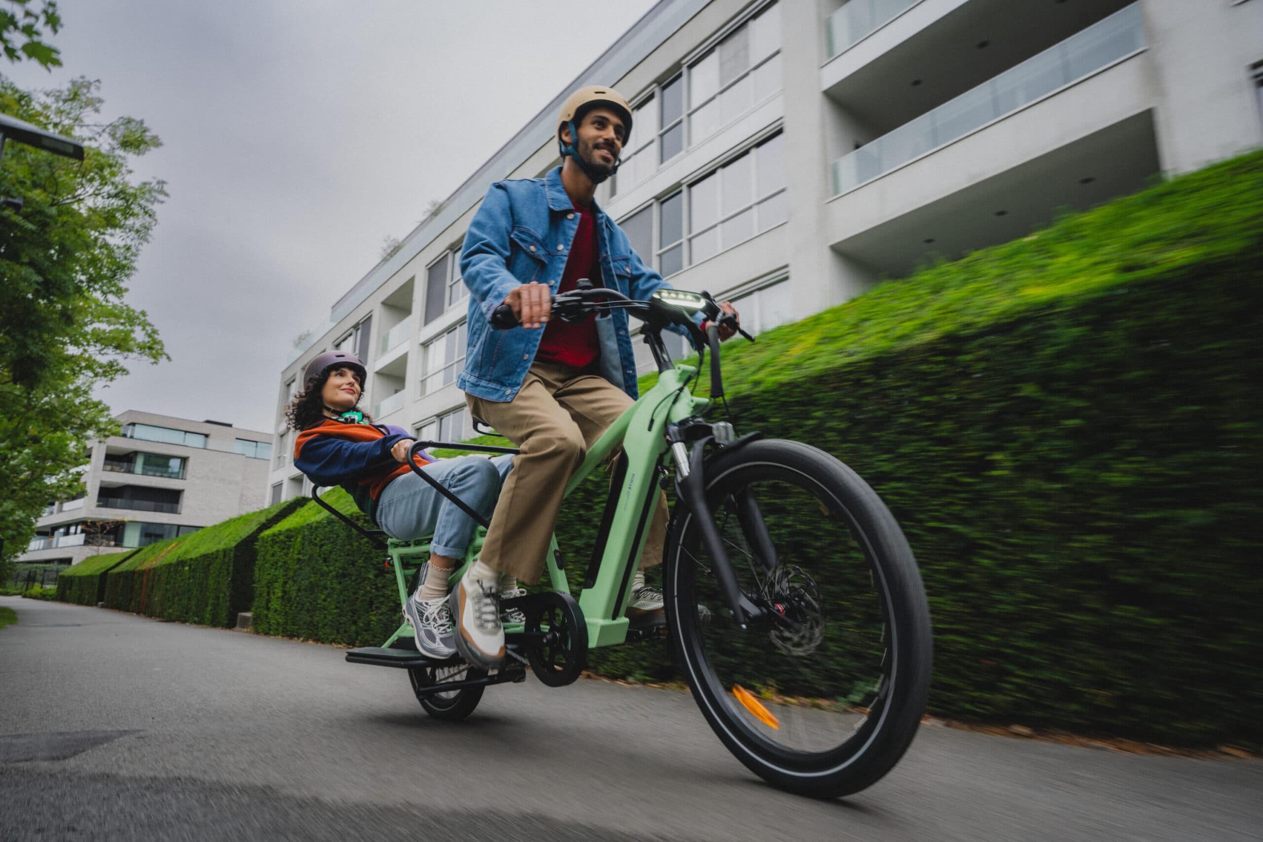 Velo cargo électrique longtail, E-three 500 vert sorbet - XL