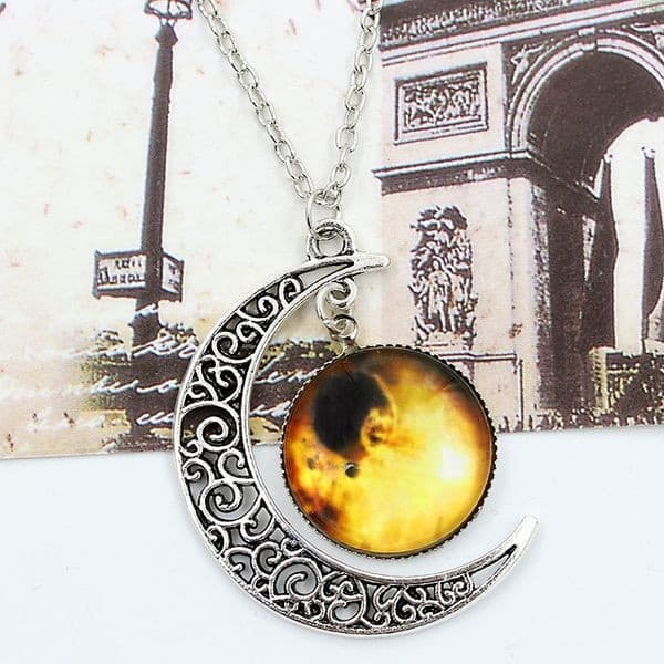 Collier cabochon lune