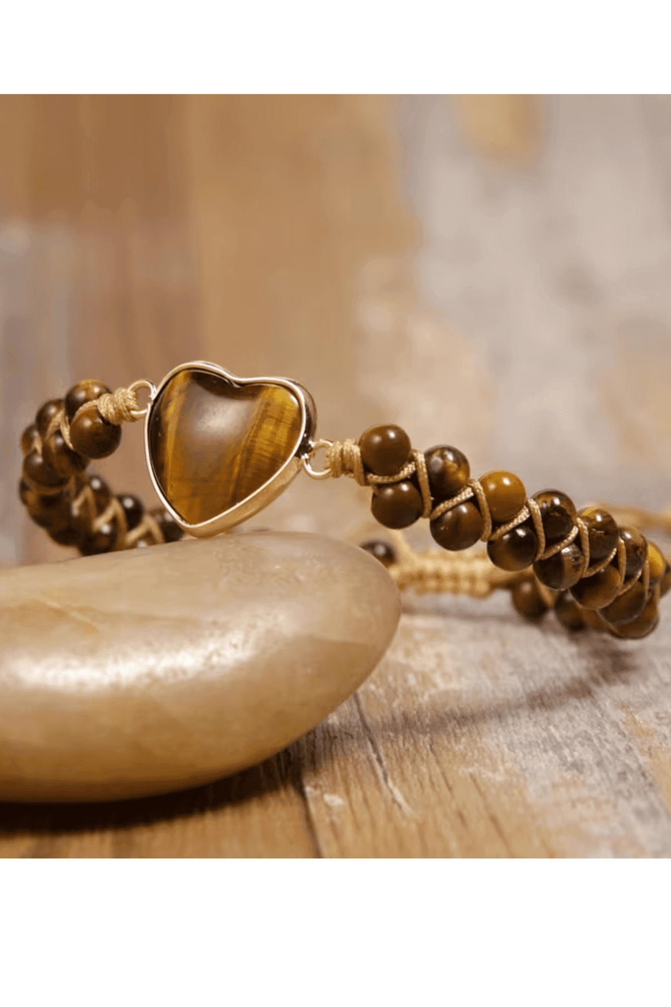Bracelet Tressé Main Œil de Tigre Cœur
