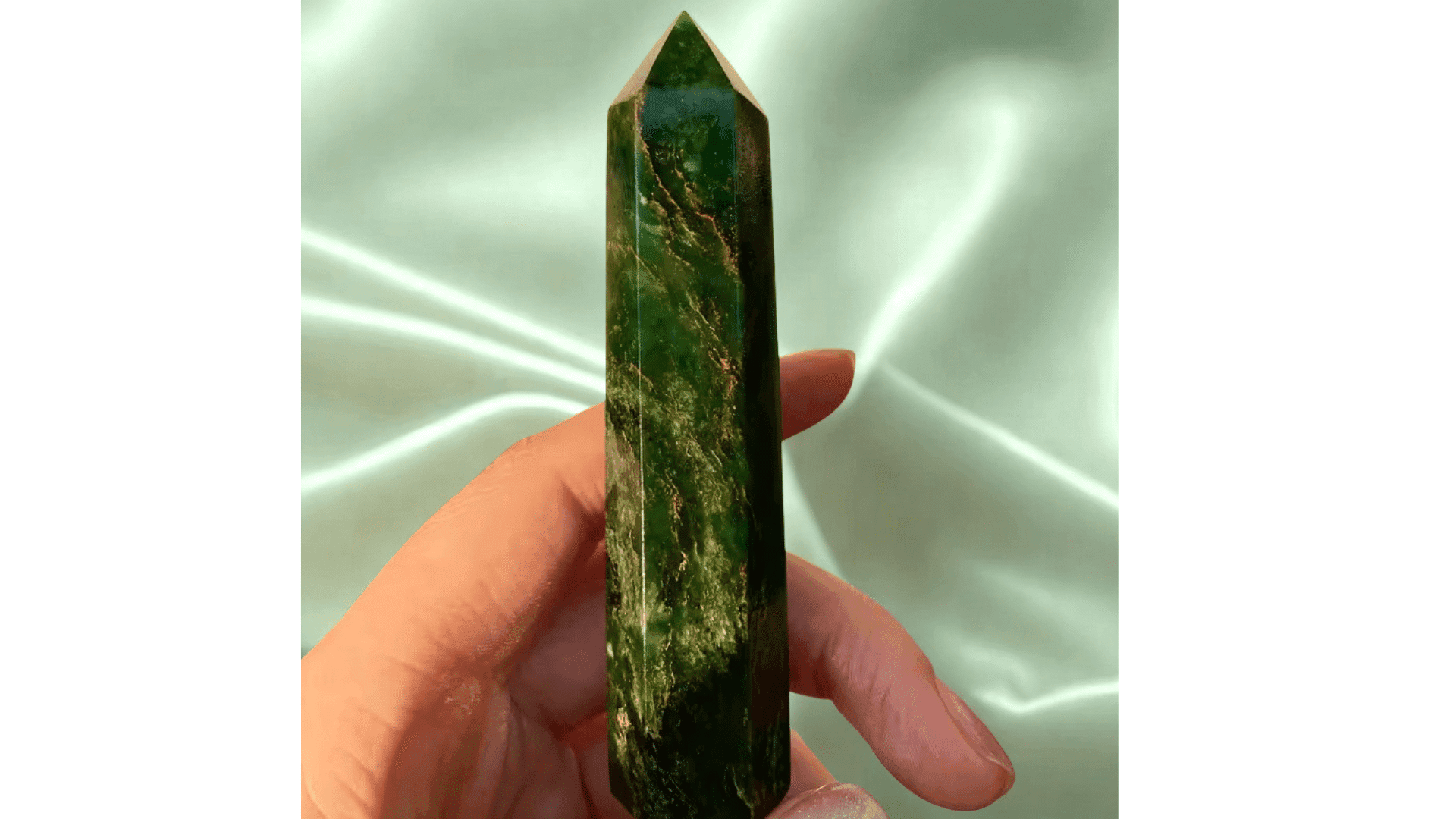 COLONNE D'ÉMERAUDE NATURELLE – 7 CM