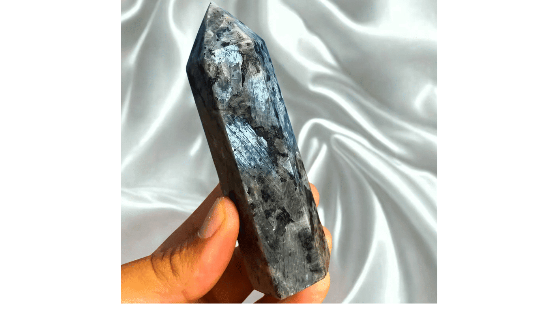 COLONNE DE LARVIKITE NATURELLE – 10 CM