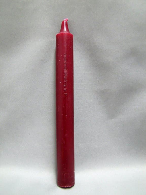 Bougie Pourpre teintée dans la masse