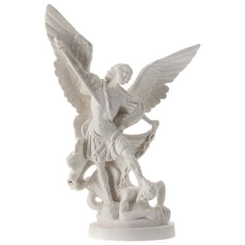 STATUE ST MICHEL