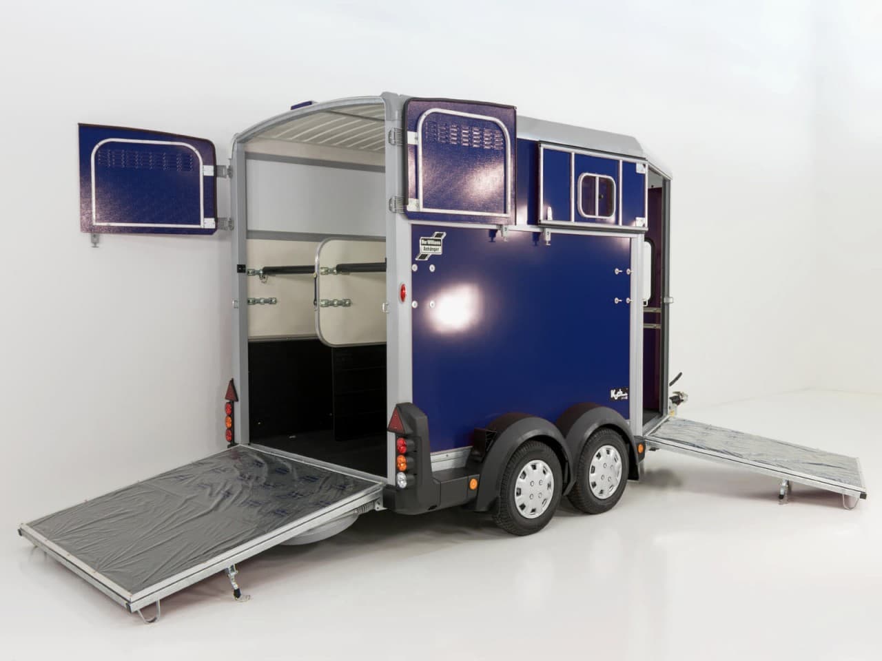 Ifor Williams HB511 paardentrailer | blauw | uitgang aan de voorzijde - nieuw