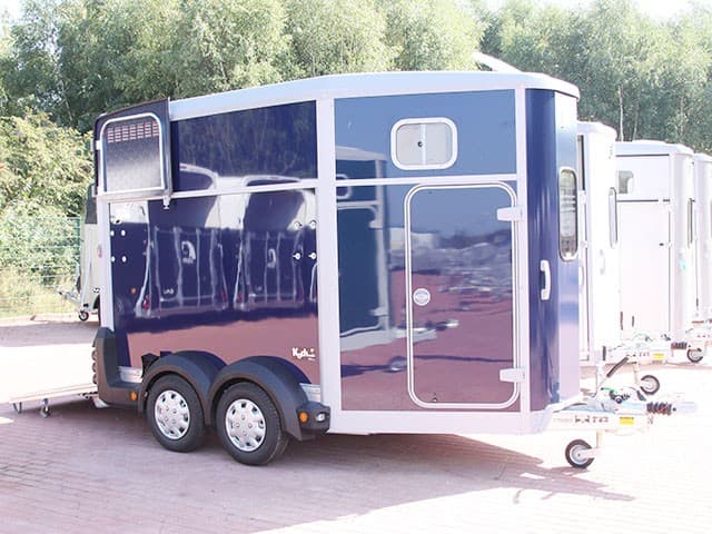 Ifor Williams paardentrailer HB511 | zadelkamer | blauw | - Nieuw
