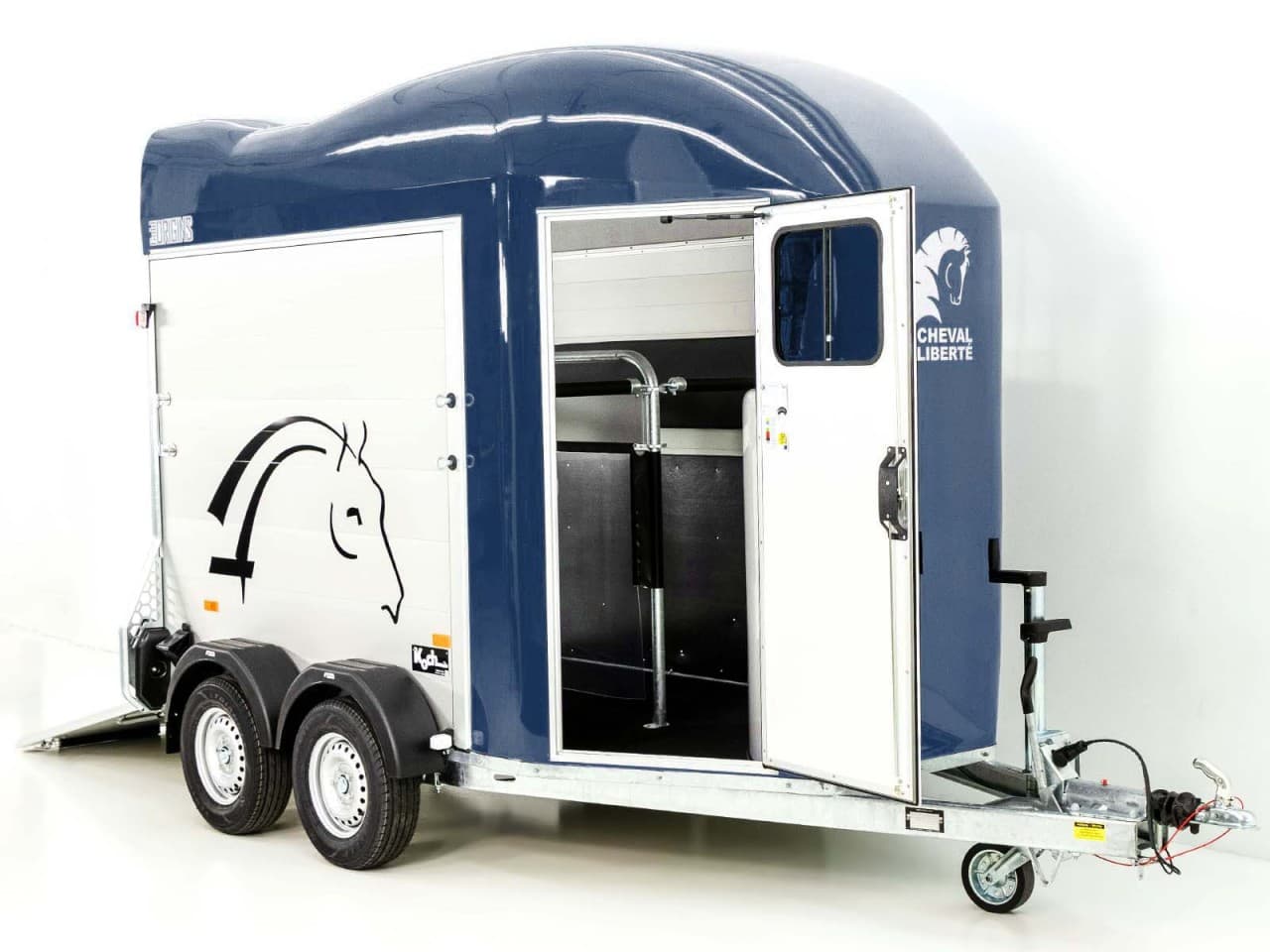 Cheval Liberte paardentrailer GOLD Origins|zadelkamer|blauw-Nieuw