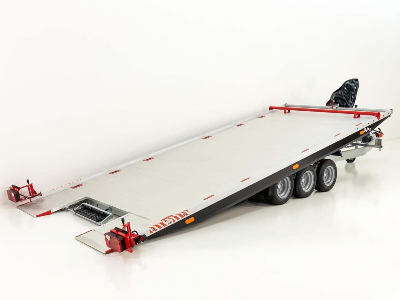 Vezeko Race Master autotrailer van aluminium, 209x550 cm, Tridem 3,5 ton | Elektrische lier - nieuw