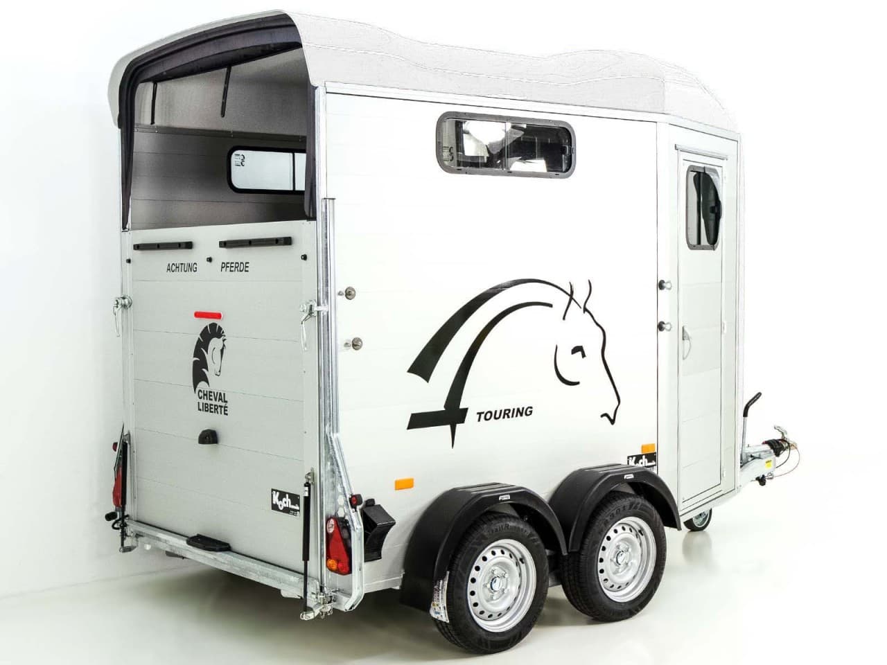 Cheval Liberte Touring Country paardentrailer | Pullman chassis | Uitgang aan de voorzijde | Wit - Nieuw