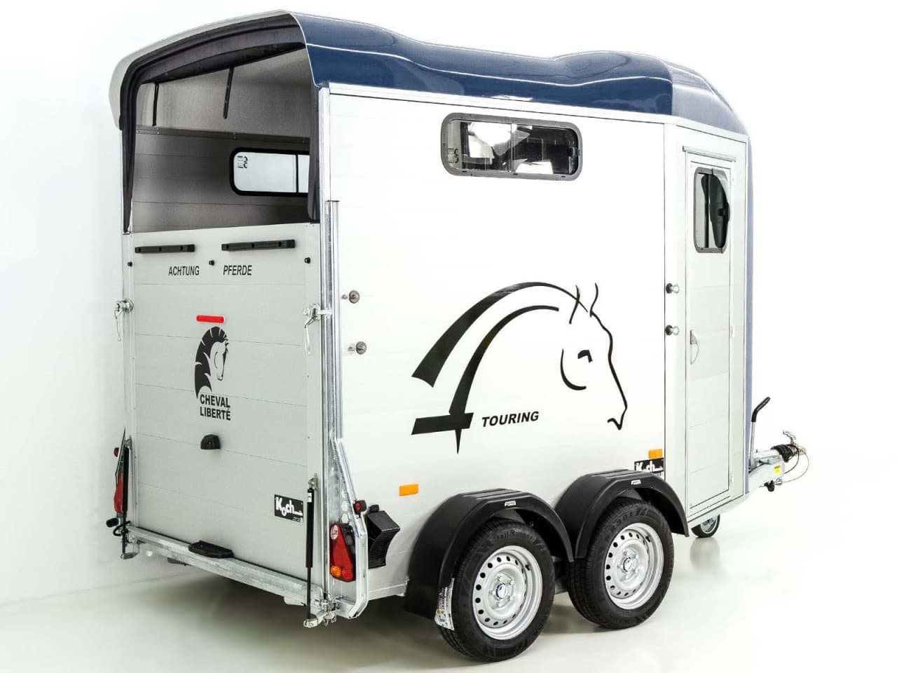Cheval Liberte Touring Country paardentrailer | Pullman chassis | Uitgang aan de voorzijde | Blauw - Nieuw