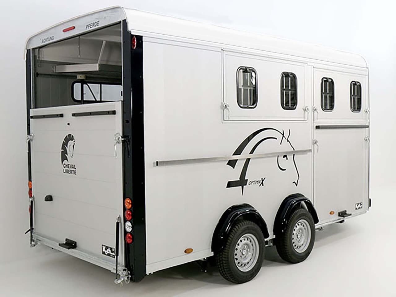 Cheval Liberte Maxi 4-paards trailer | 4 paarden | Pullman chassis | 100 km/u - Nieuw