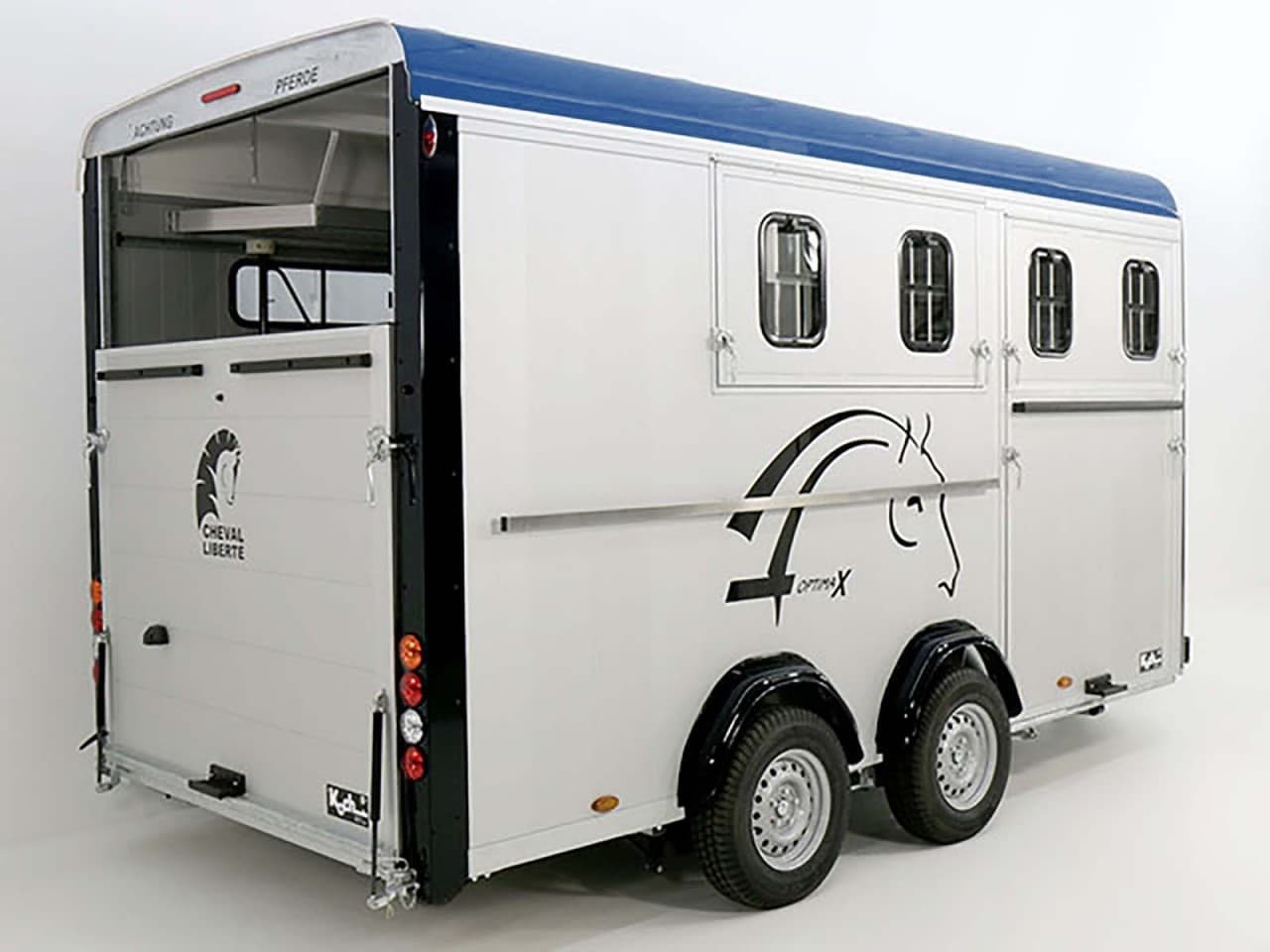 Cheval Liberte Maxi paardentrailer voor 4 paarden | 4 paarden | Pullman chassis | 100 km/u | blauw - Nieuw