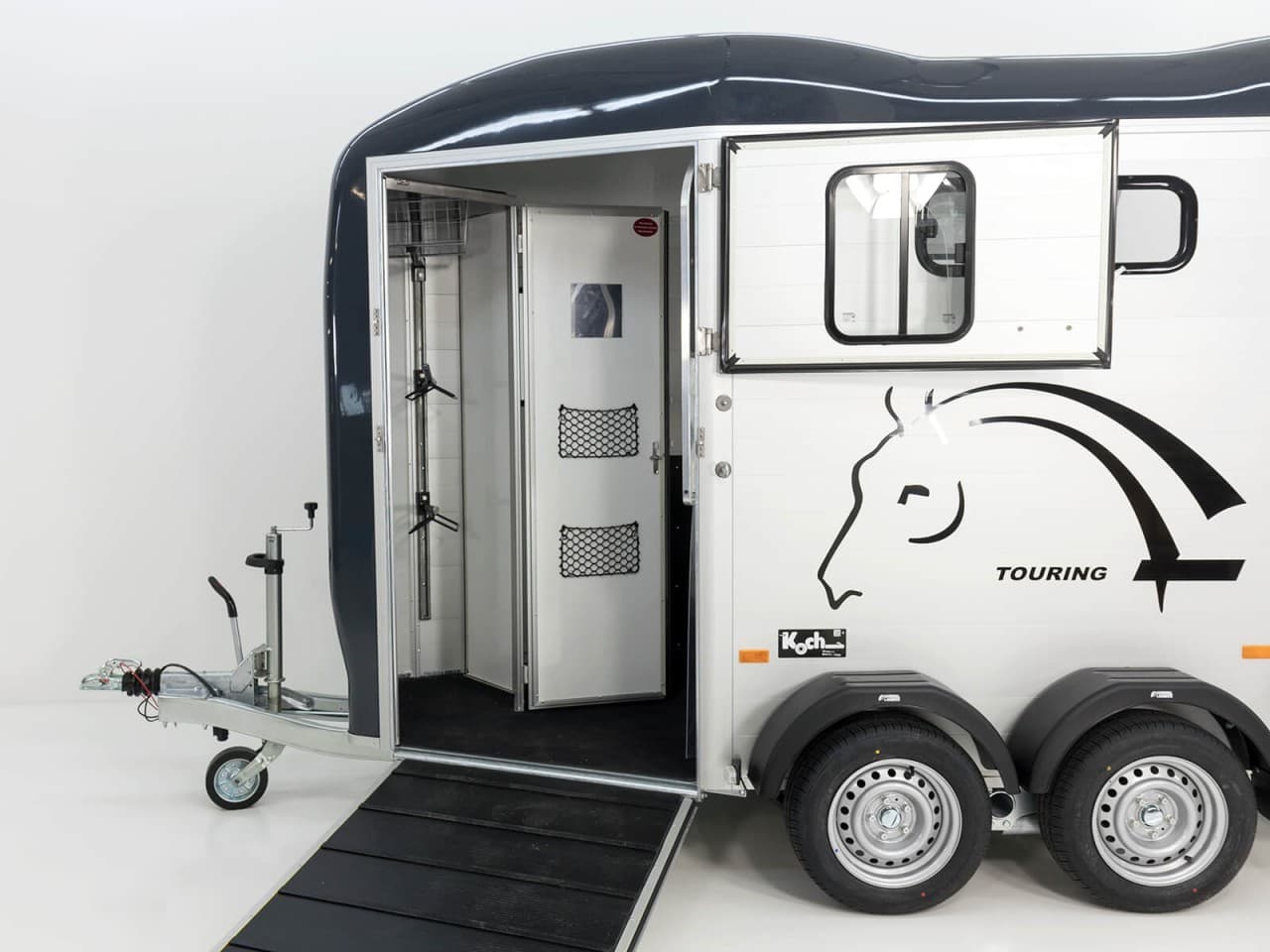 Cheval Liberte paardentrailer voor toertochten | Zadelkamer | Vooruitgang - Nieuw