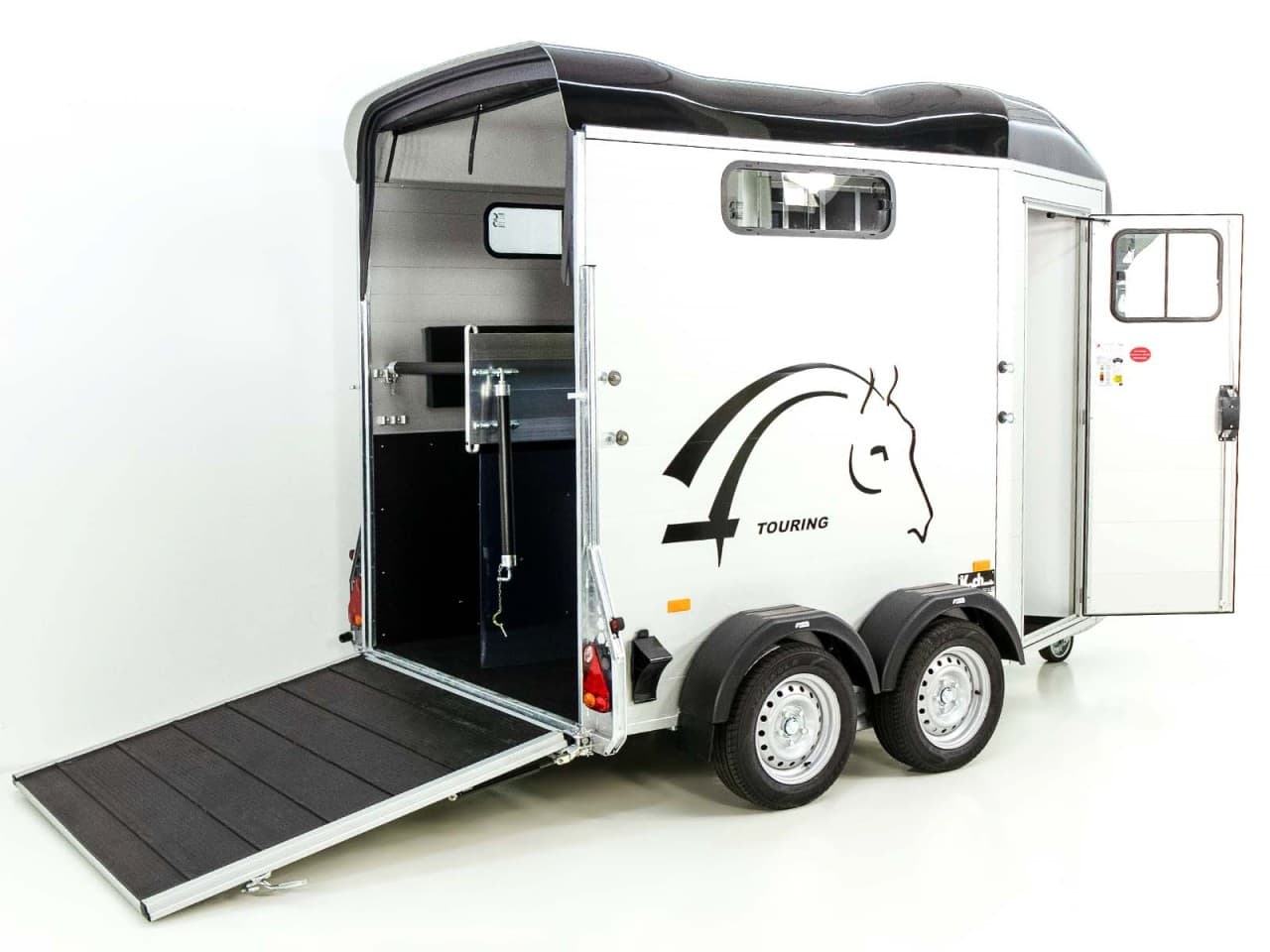Cheval Liberte paardentrailer voor toertochten | Zadelkamer | Vooruitgang | Zwart - Nieuw