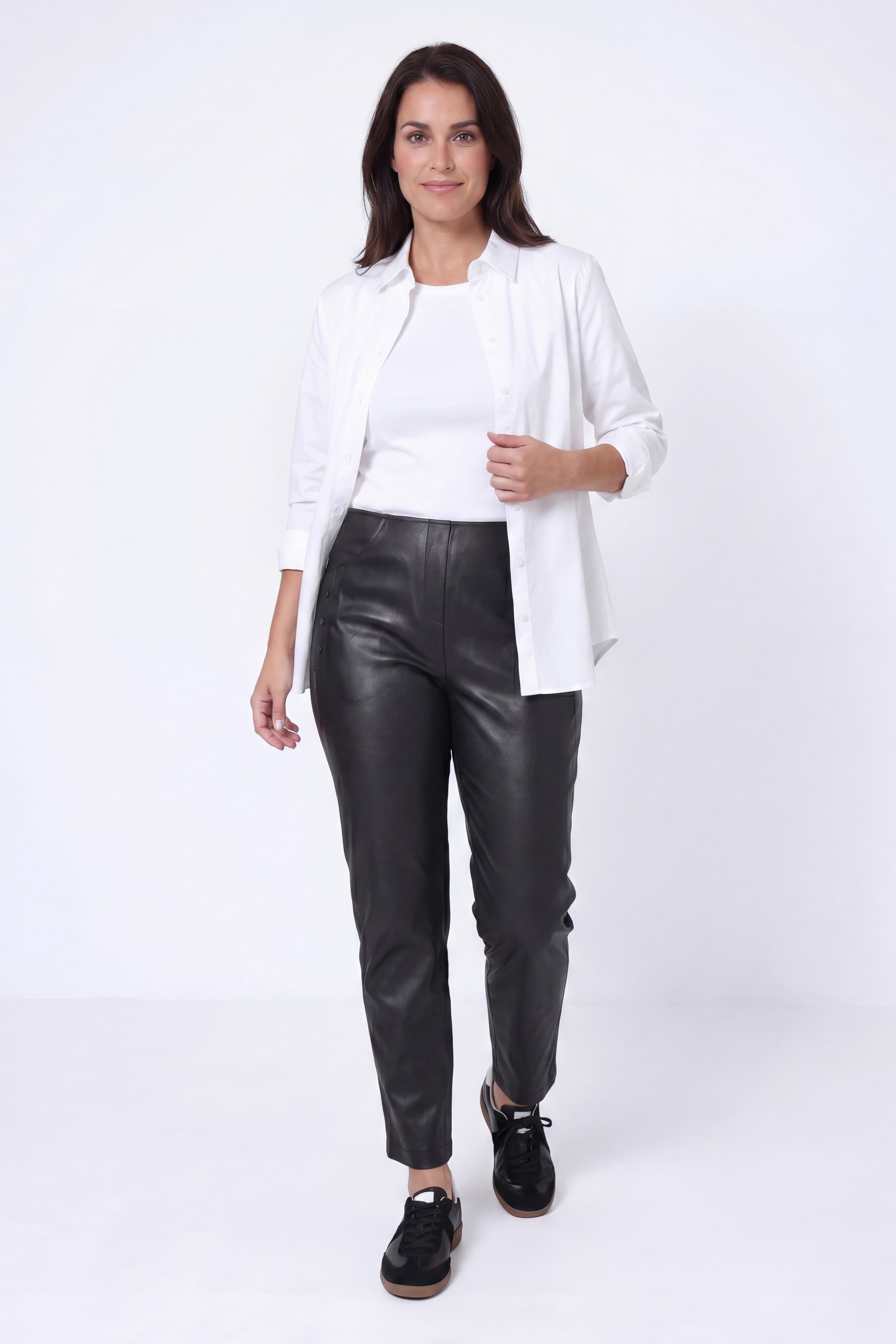 Pantalon en simili cuir effet serpent-elegance et confort par jean marc philippe