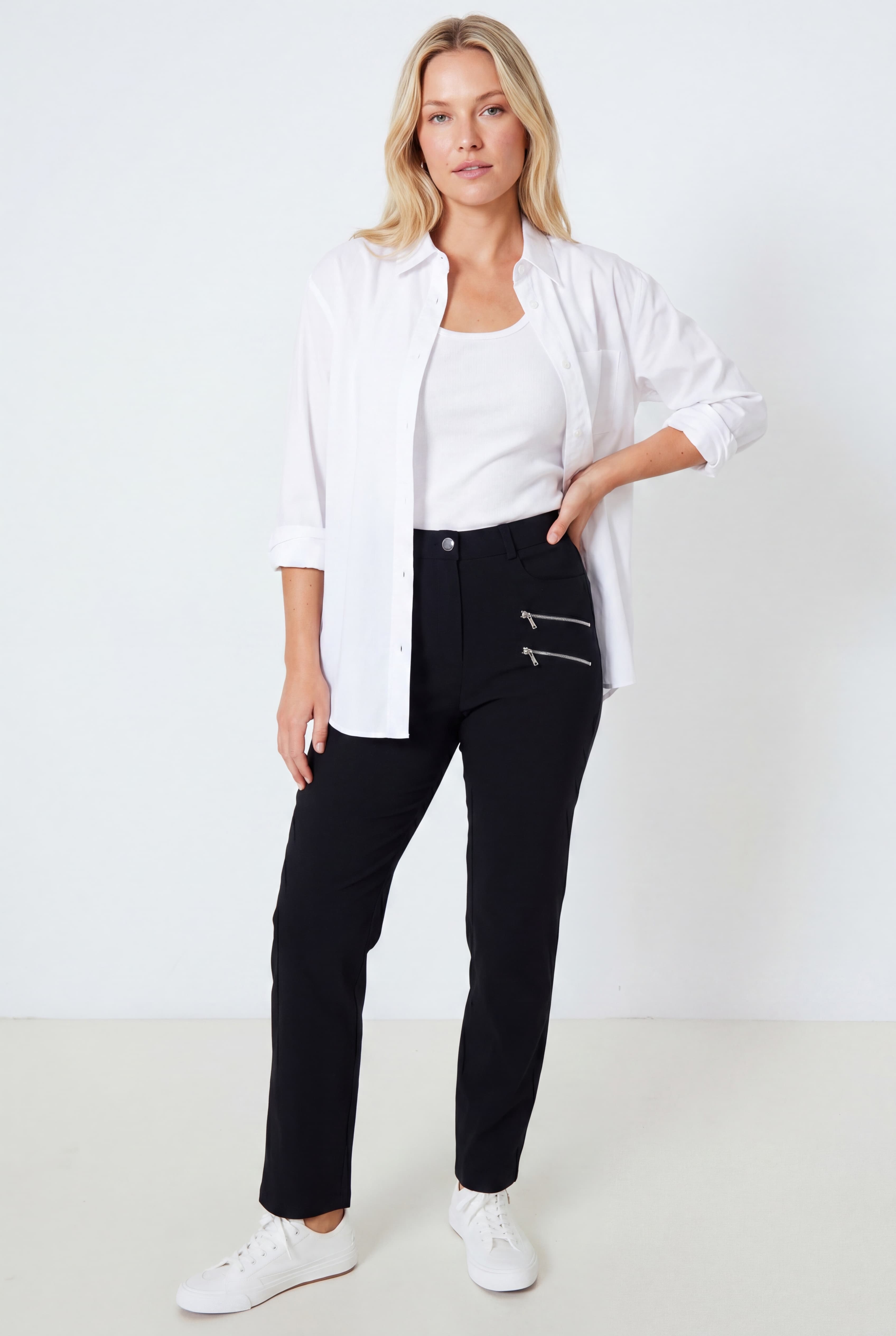 Pantalon droit en bengaline orne de zip
