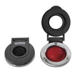 Contacteur à pied avec capot thermoplastique