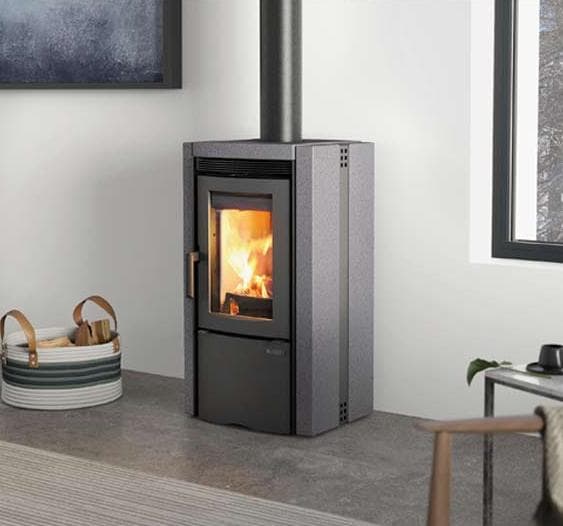 Poêle à bois en pierre LA NORDICA Ester 5.0 8 kW