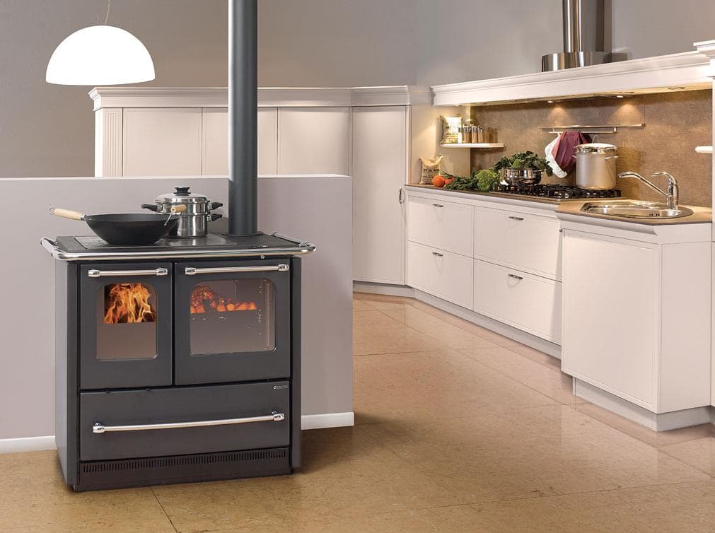 Cuisinière à bois LA NORDICA Sovrana Easy.16 7.5 kW