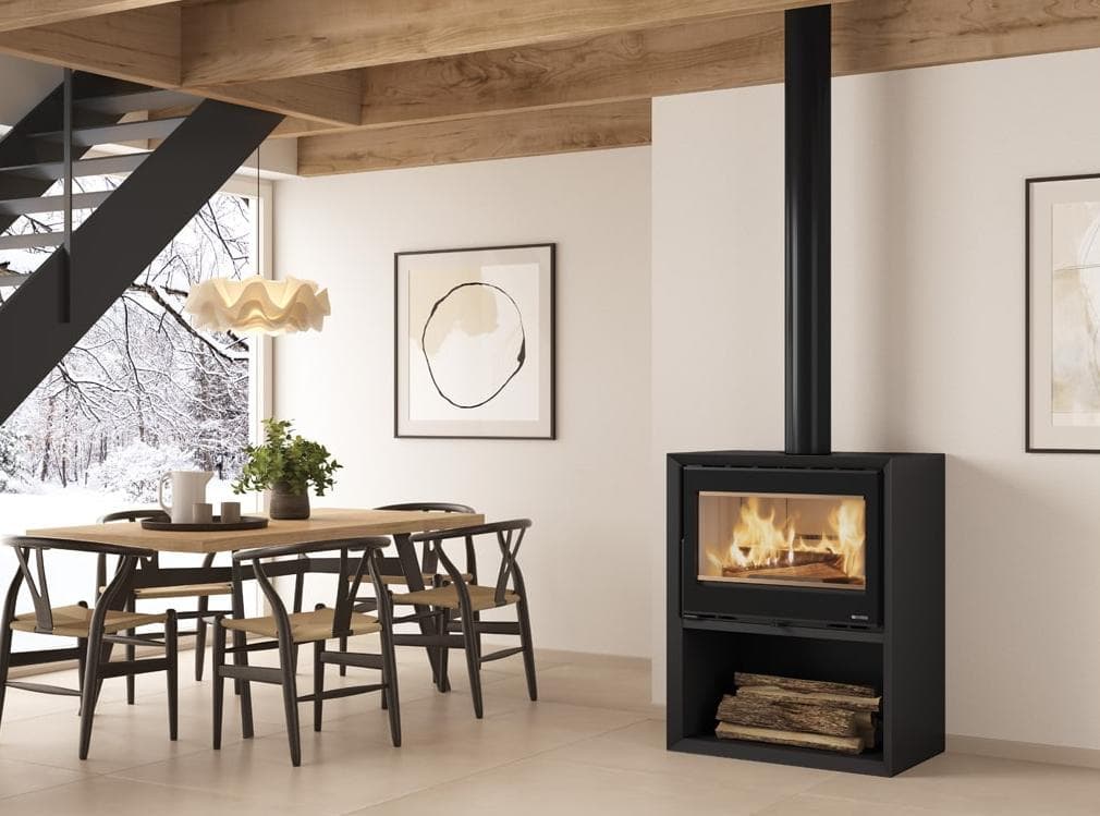 Poêle à bois raccordable La Nordica Dante.16 avec range-bûches 12.4 kW