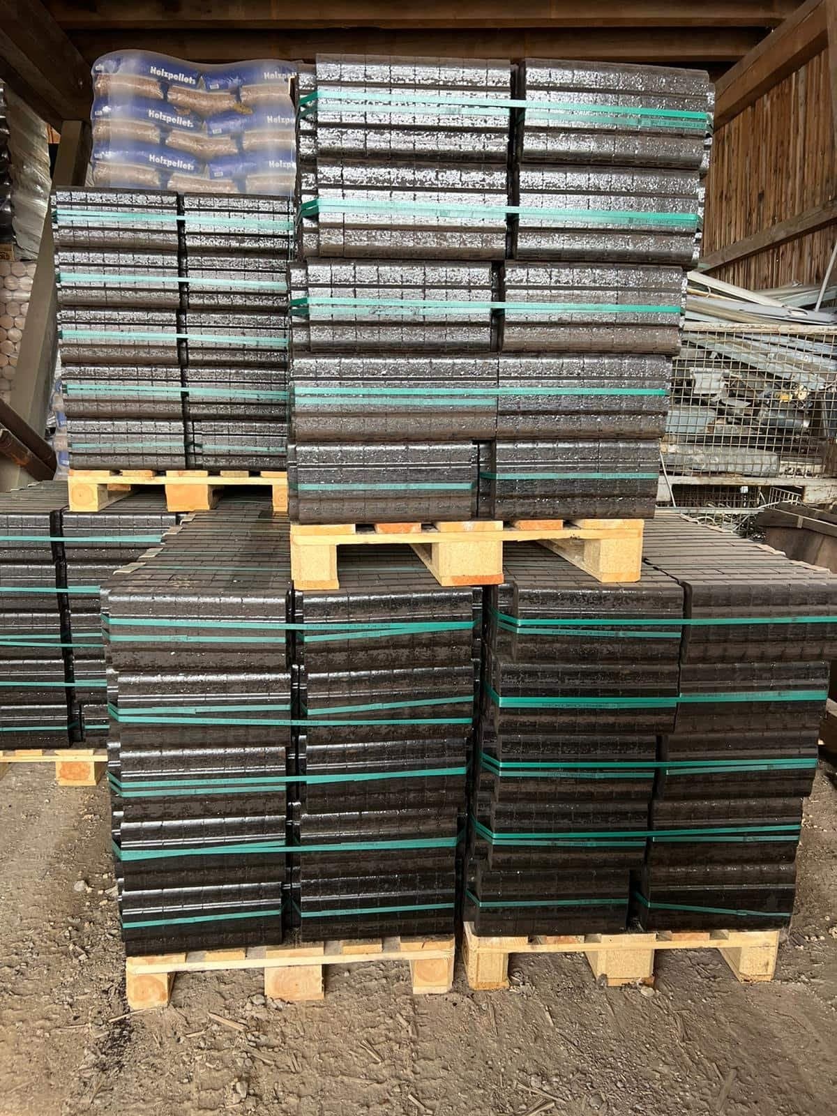 REKORD Kohlebriketts Palette mit 1.000 kg